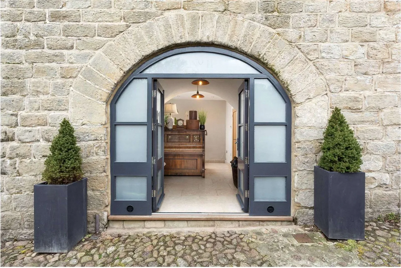 Waterside, Knaresborough, HG5, photo 14