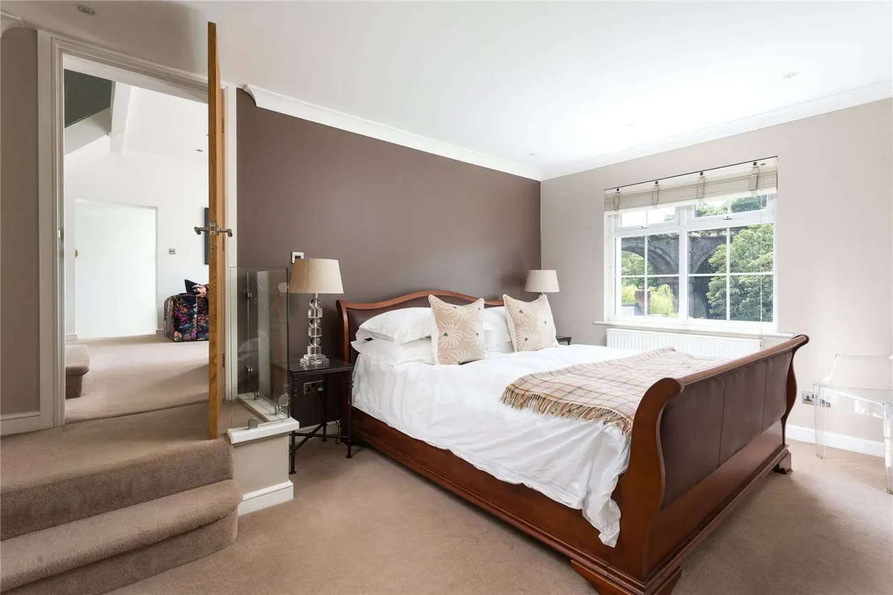 Waterside, Knaresborough, HG5, photo 10