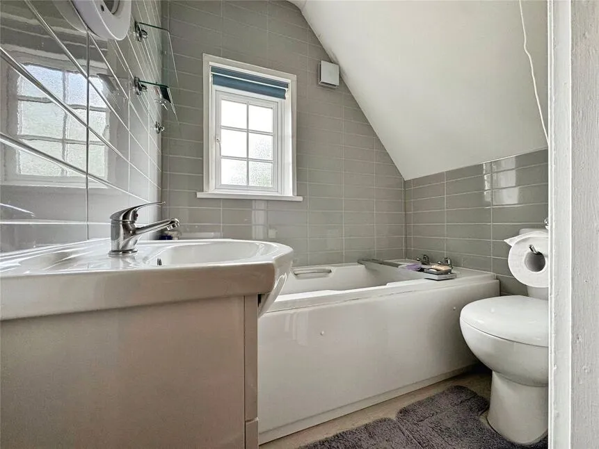 Well Hall Road, London, SE9, photo 6