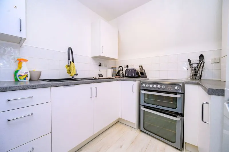 Northdown Road, Hatfield AL10 8SP, photo 5