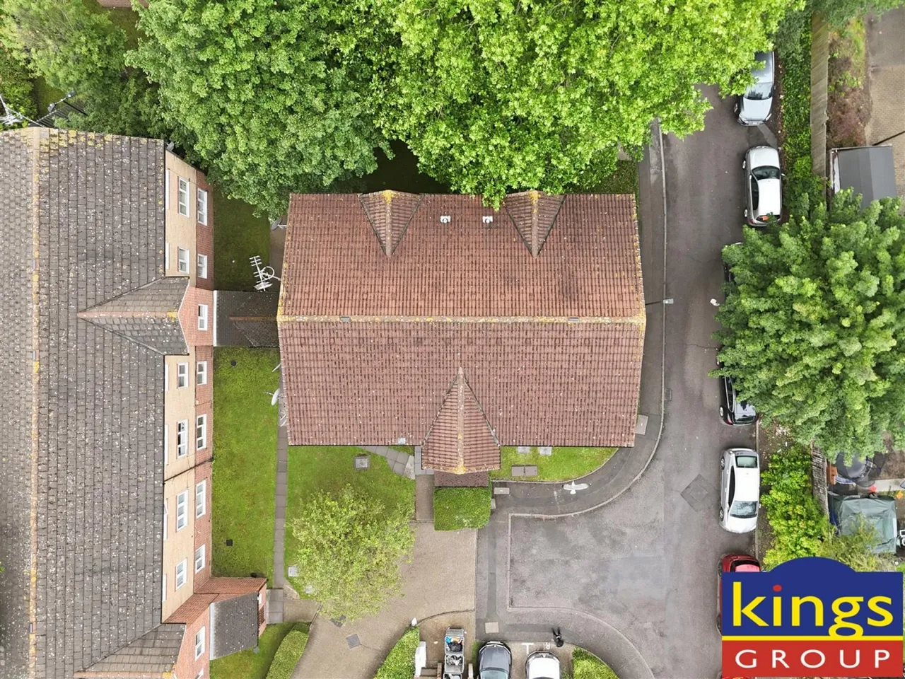Barbot Close, Edmonton, N9, photo 10