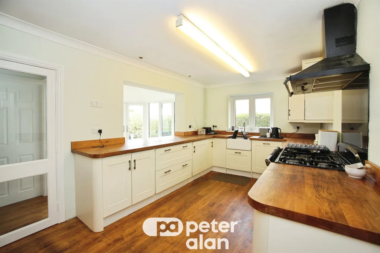 Monmouth Road, Usk, NP15, photo 5