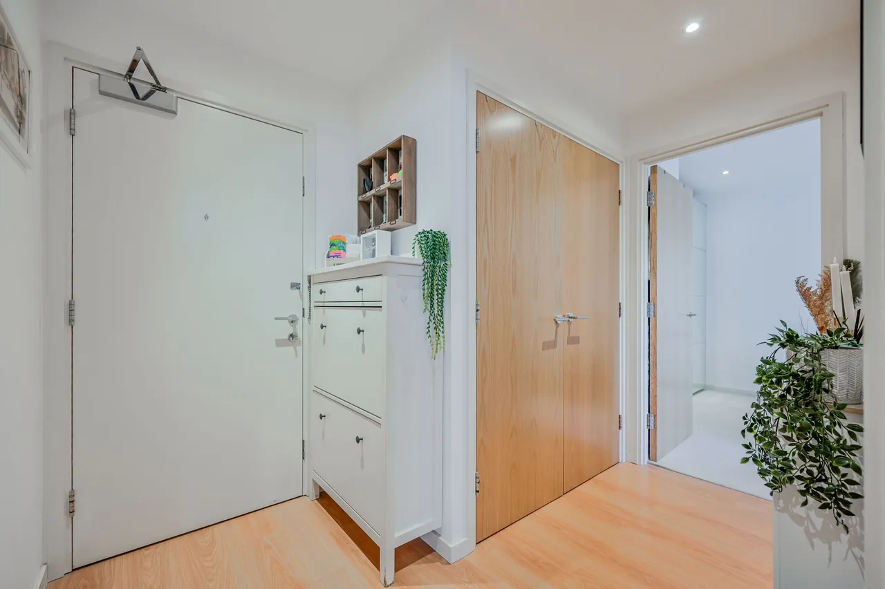 Flat 43, Candish Court, Miles Road, London, photo 12