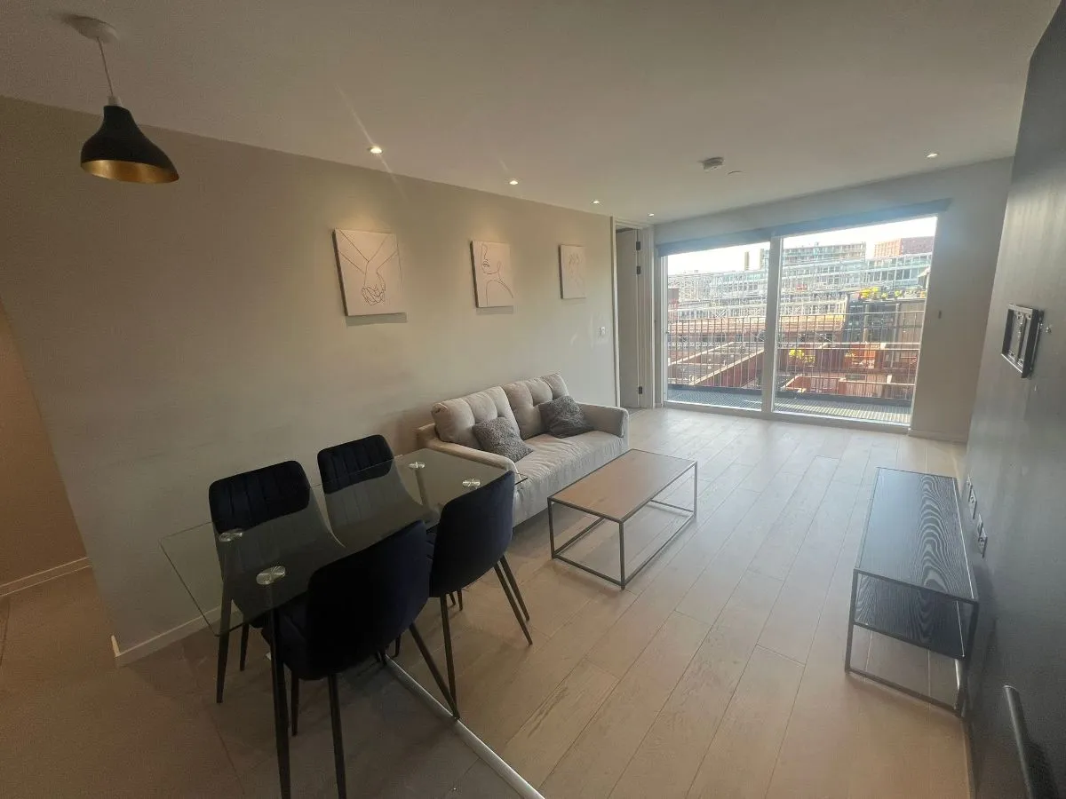 2 bed flat to rent — 3B, Spinners Way, Manchester, M15 4SR