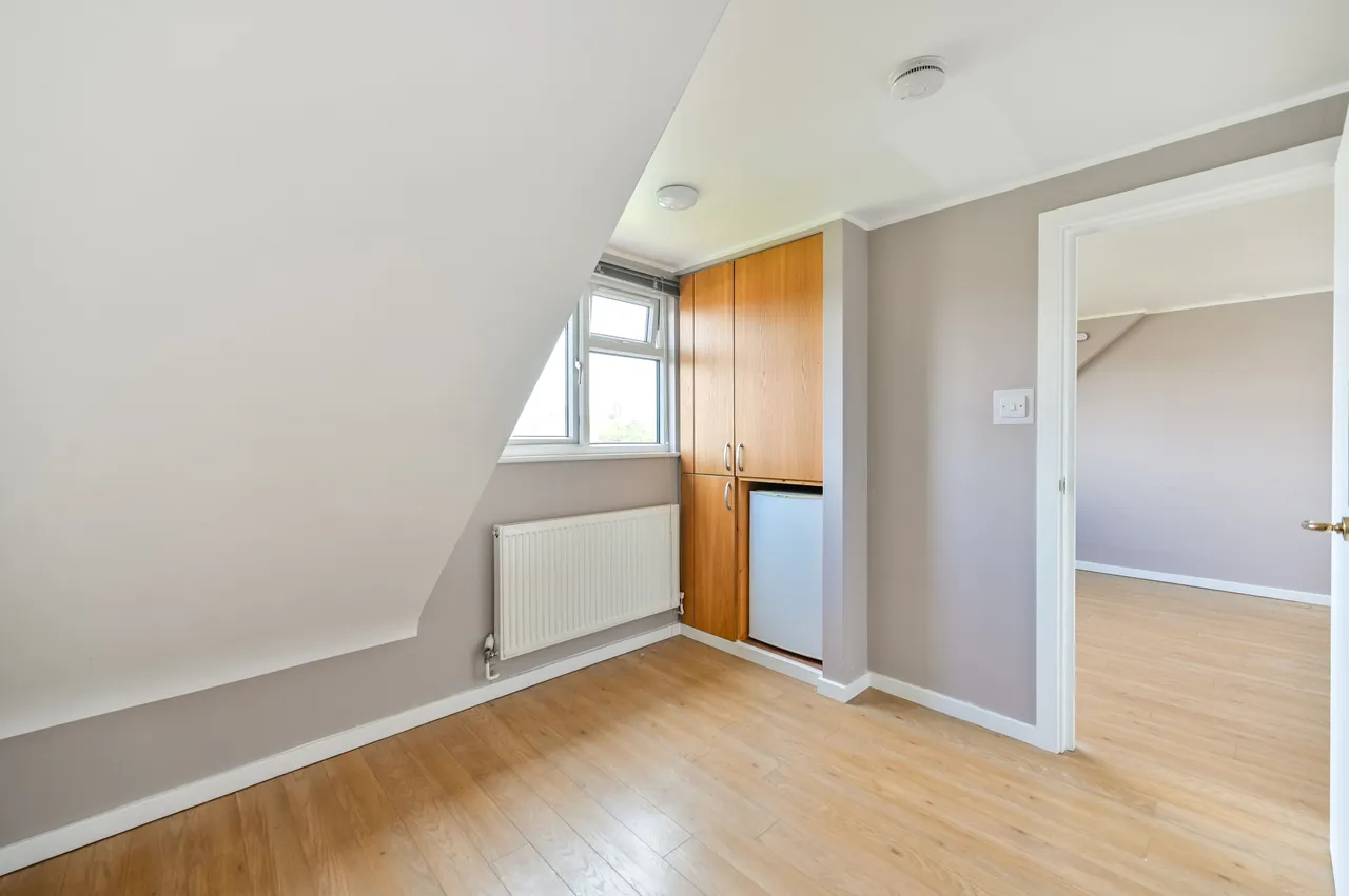 Top Floor Rear, 108 Noel Road, London, photo 6