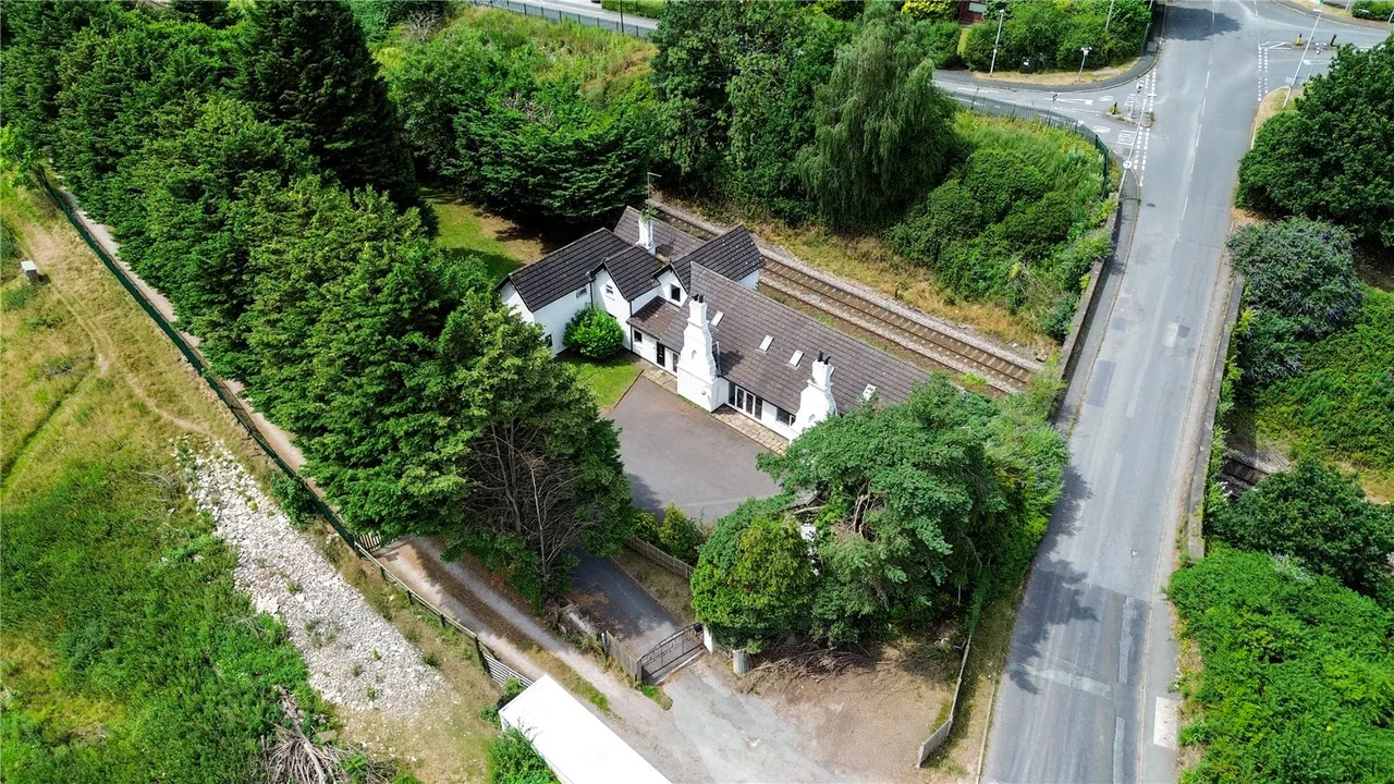 Halton Station Road, Sutton Weaver, Runcorn, Cheshire, WA7 3EW, photo 10