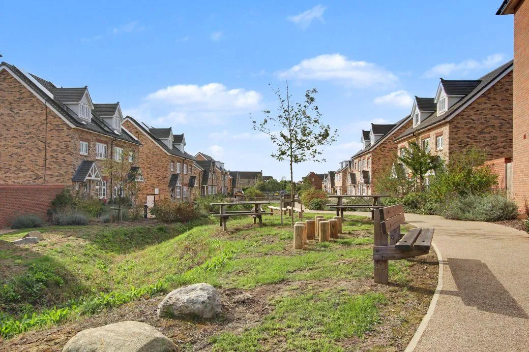 Apollo Chase, Ely, CB7, photo 19