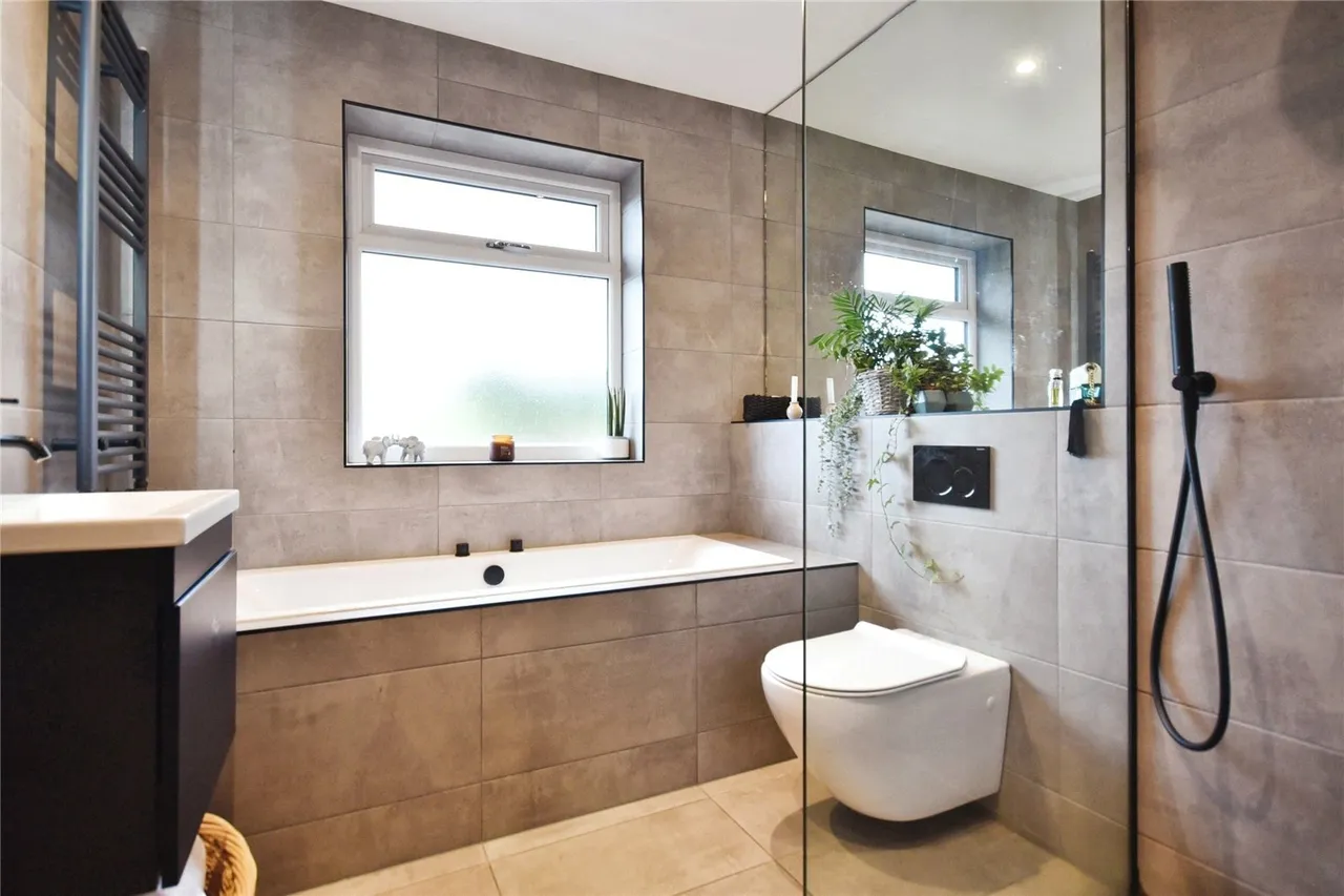 Buxton Road, Newtown, Disley, Stockport, SK12, photo 13
