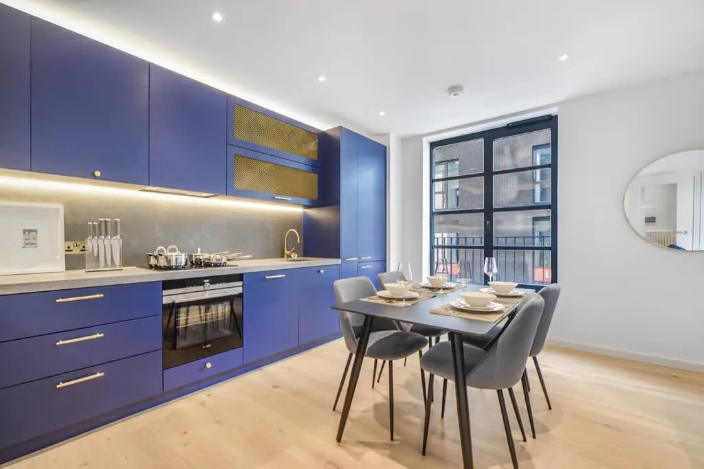 3 bed house to rent, Orchard Place, Goodluck Hope, E14