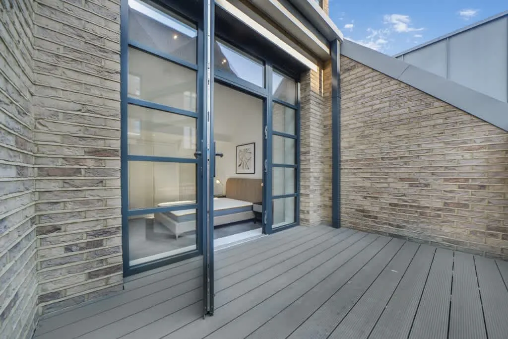 Orchard Place, Goodluck Hope, E14, photo 25