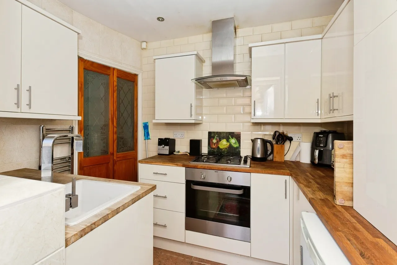 Whiting Avenue, Barking, IG11, photo 4