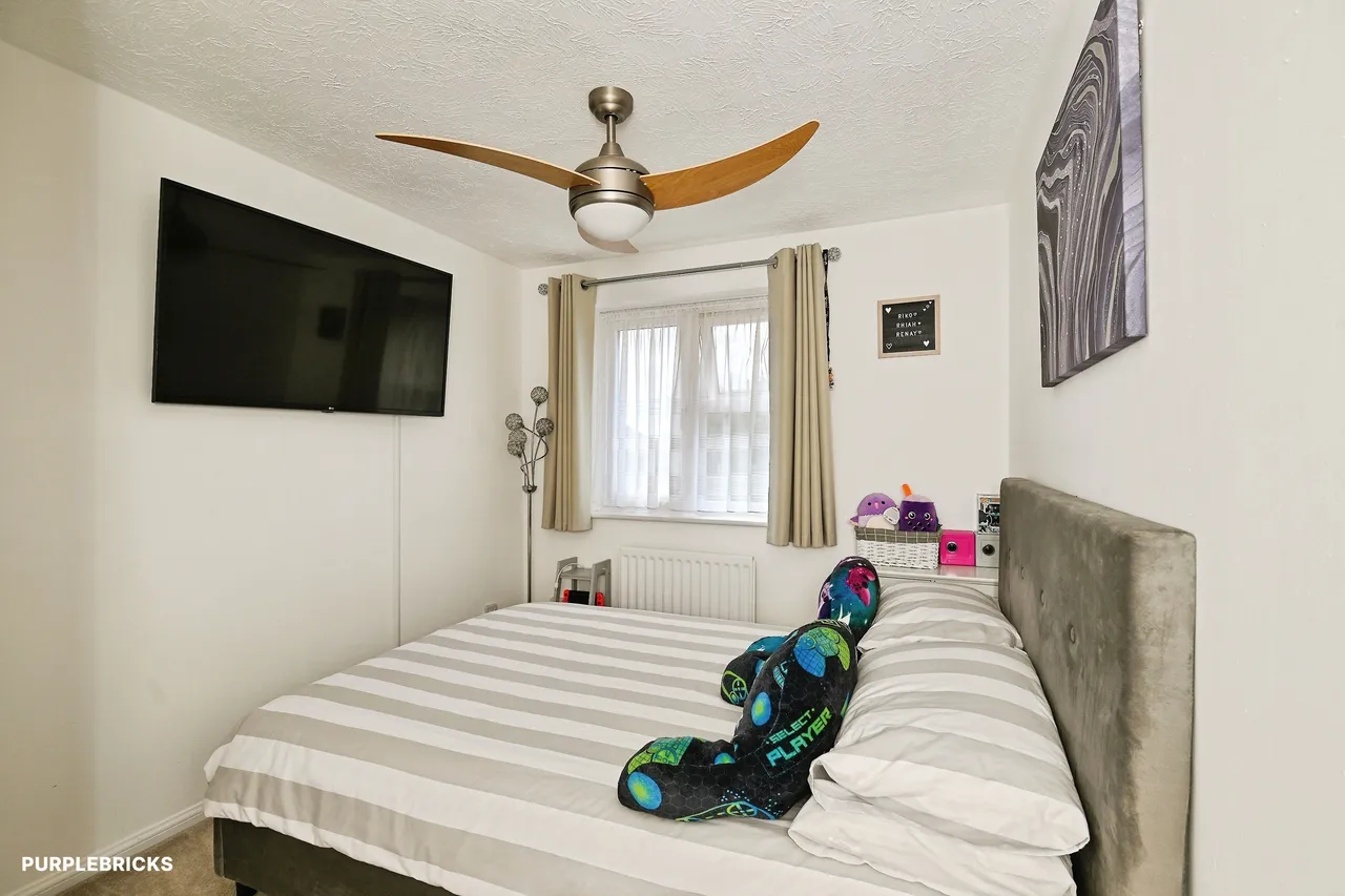 Orchid Close, Sheerness, ME12, photo 11