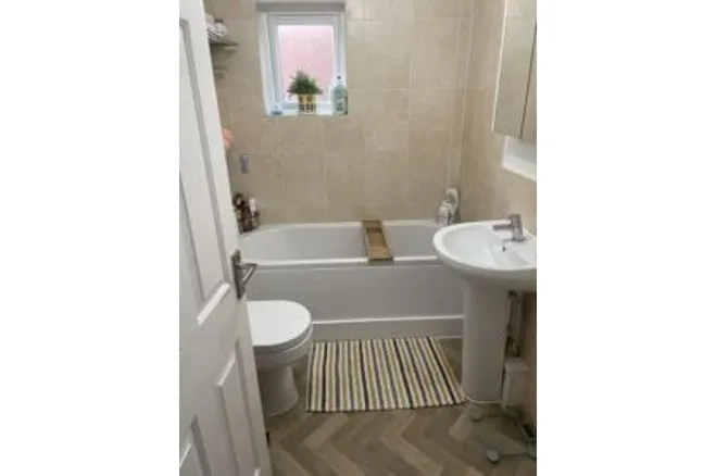 Orchid Close, Sheerness, ME12, photo 14