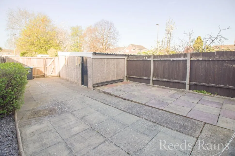 Pennine Walk, Little Sutton, Cheshire, CH66, photo 8