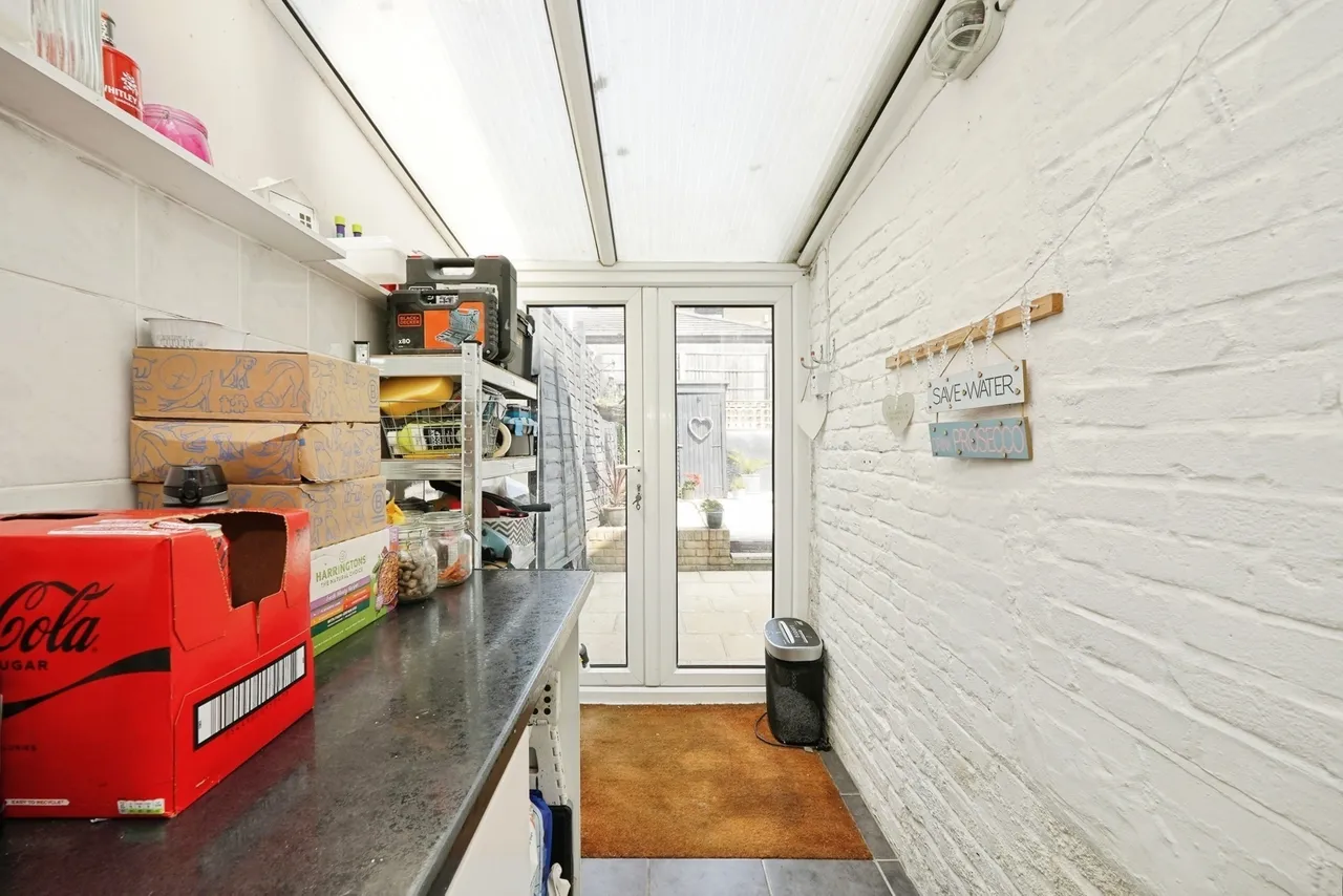 Buckland Avenue, DOVER, Kent, CT16, photo 13