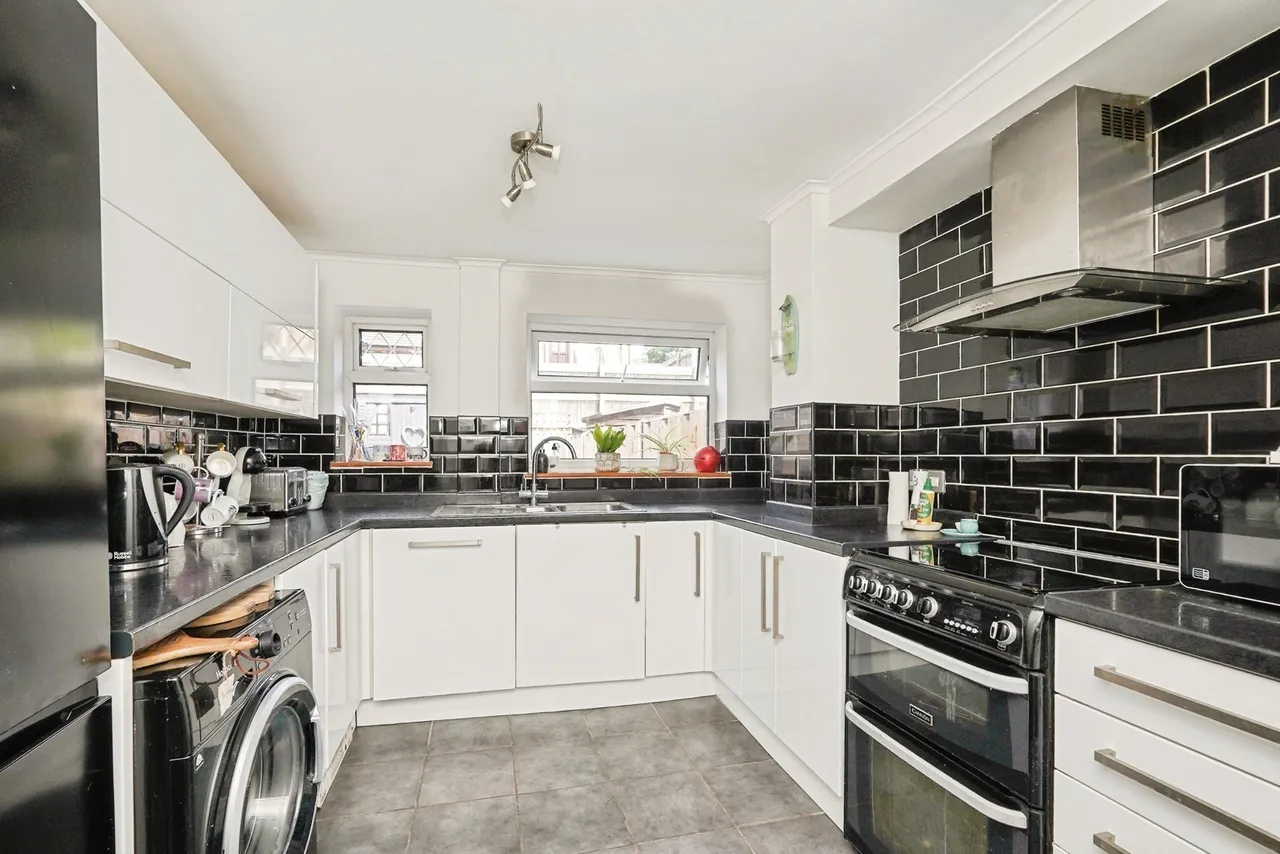 Buckland Avenue, DOVER, Kent, CT16, photo 5