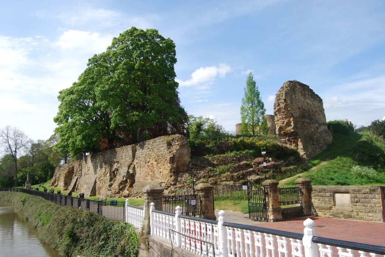 Medway Wharf Road, Tonbridge, photo 3
