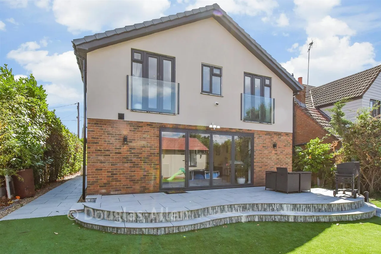 Wick Beech Avenue, Wickford, SS11, photo 17
