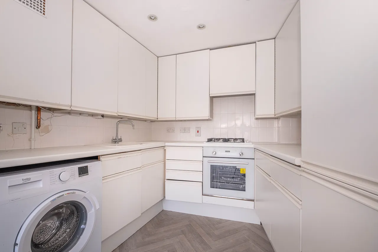 66 High Street, Kingston Upon Thames,..., photo 4