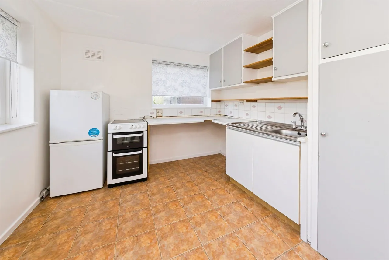 Appledore Gardens, Lindfield, Haywards Heath, photo 12