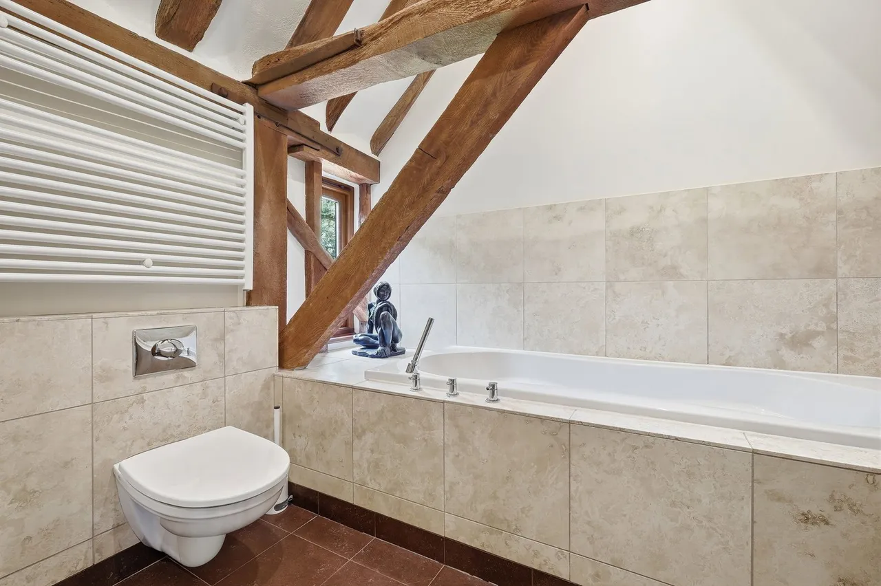 Shonks Mill Road, Navestock, RM4, photo 26