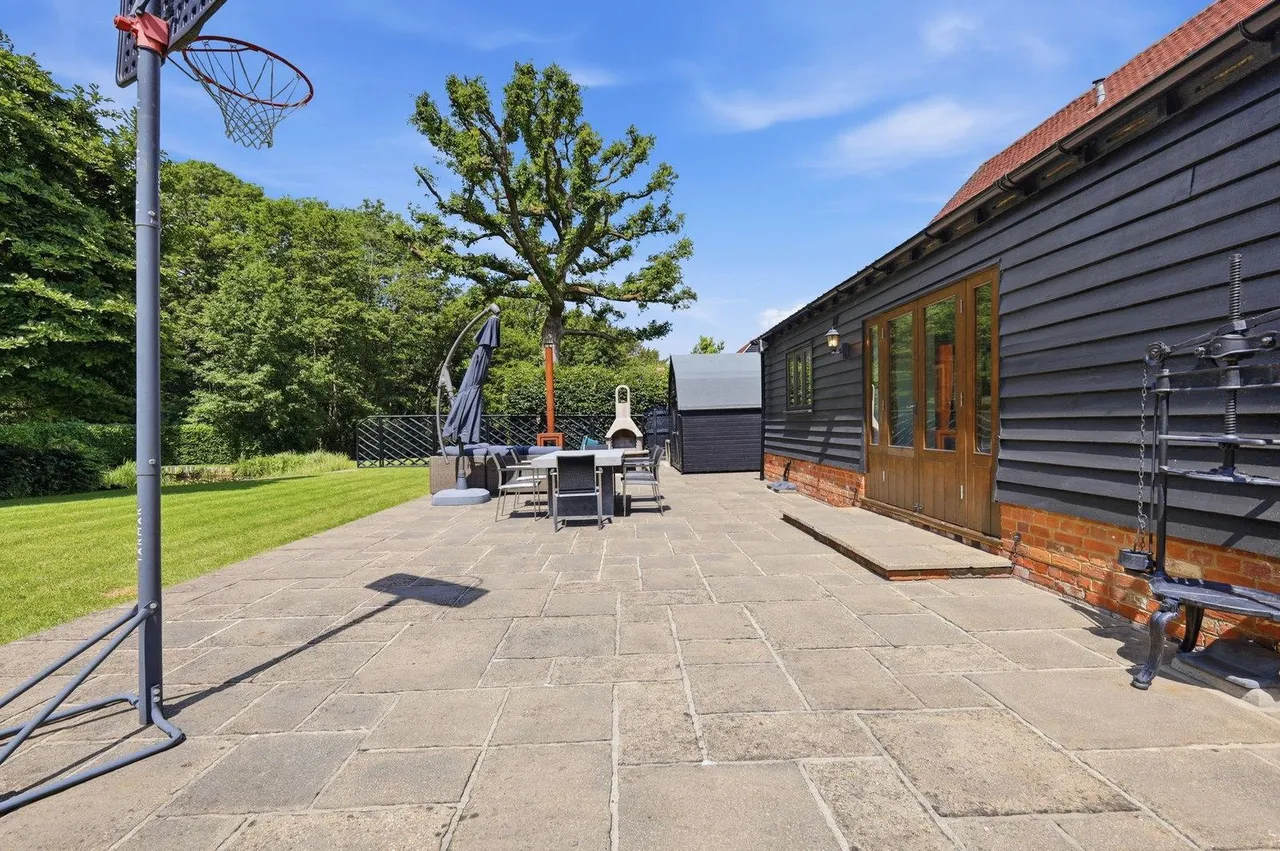 Shonks Mill Road, Navestock, RM4, photo 35