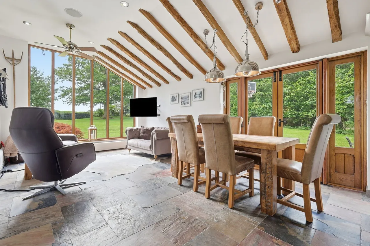 Shonks Mill Road, Navestock, RM4, photo 18