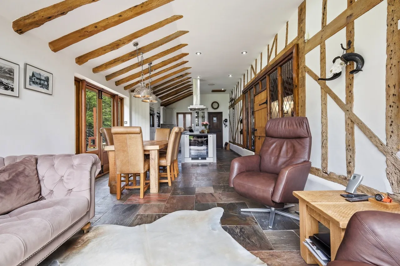Shonks Mill Road, Navestock, RM4, photo 12