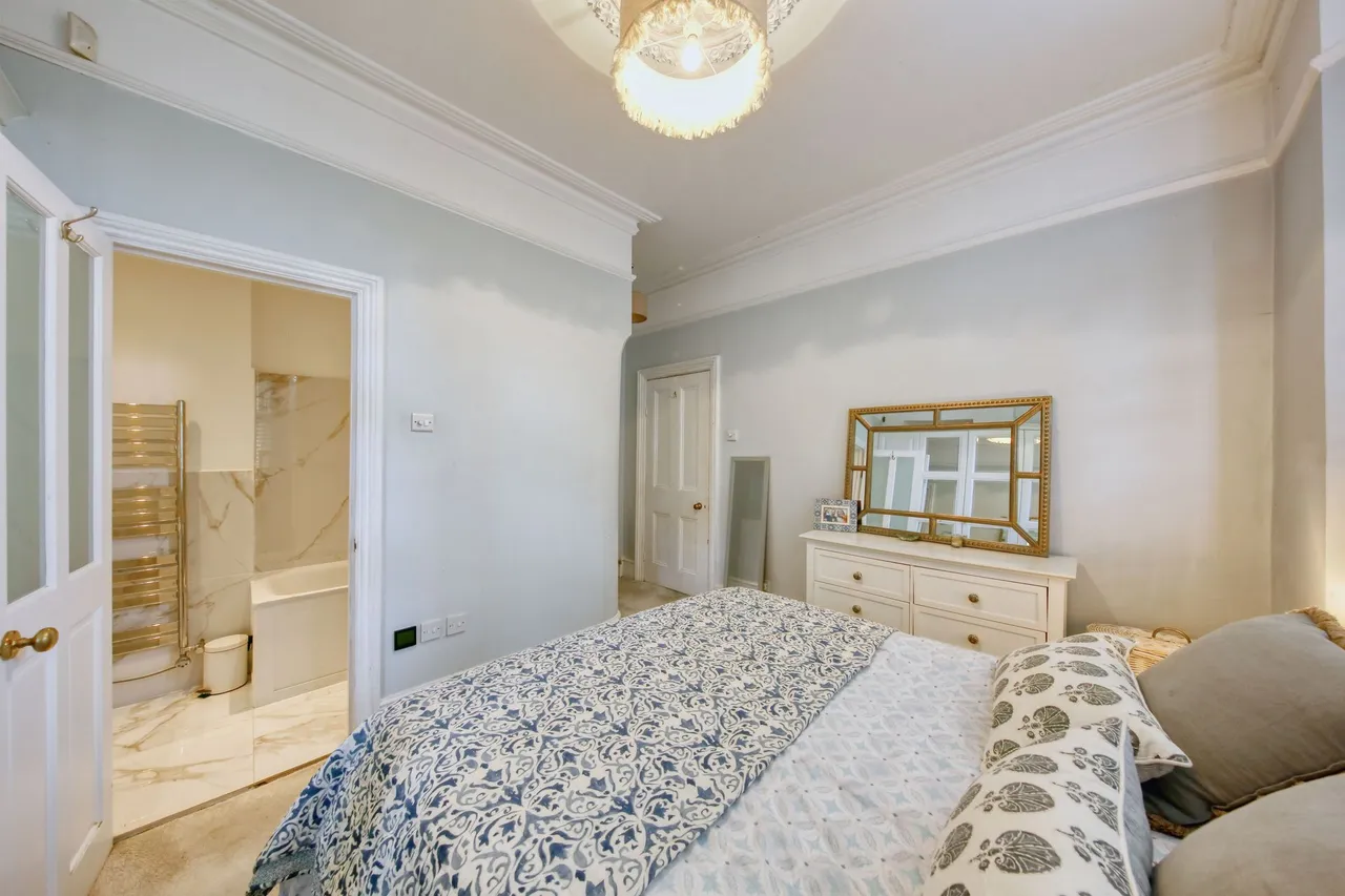 Ebner Street, London, SW18, photo 11