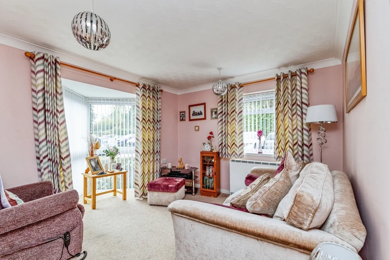 Wycliffe Court, Yarm, Durham, TS15, photo 4