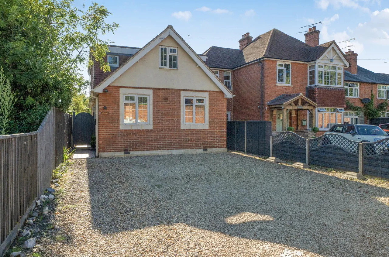 Terrace Road South, Binfield, Bracknell, Berkshire, RG42 4DH, photo 27