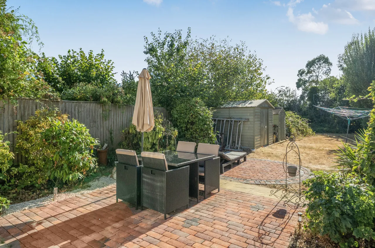 4 bed house for sale — Terrace Road South, Binfield, Bracknell, Berkshire, RG42 4DH