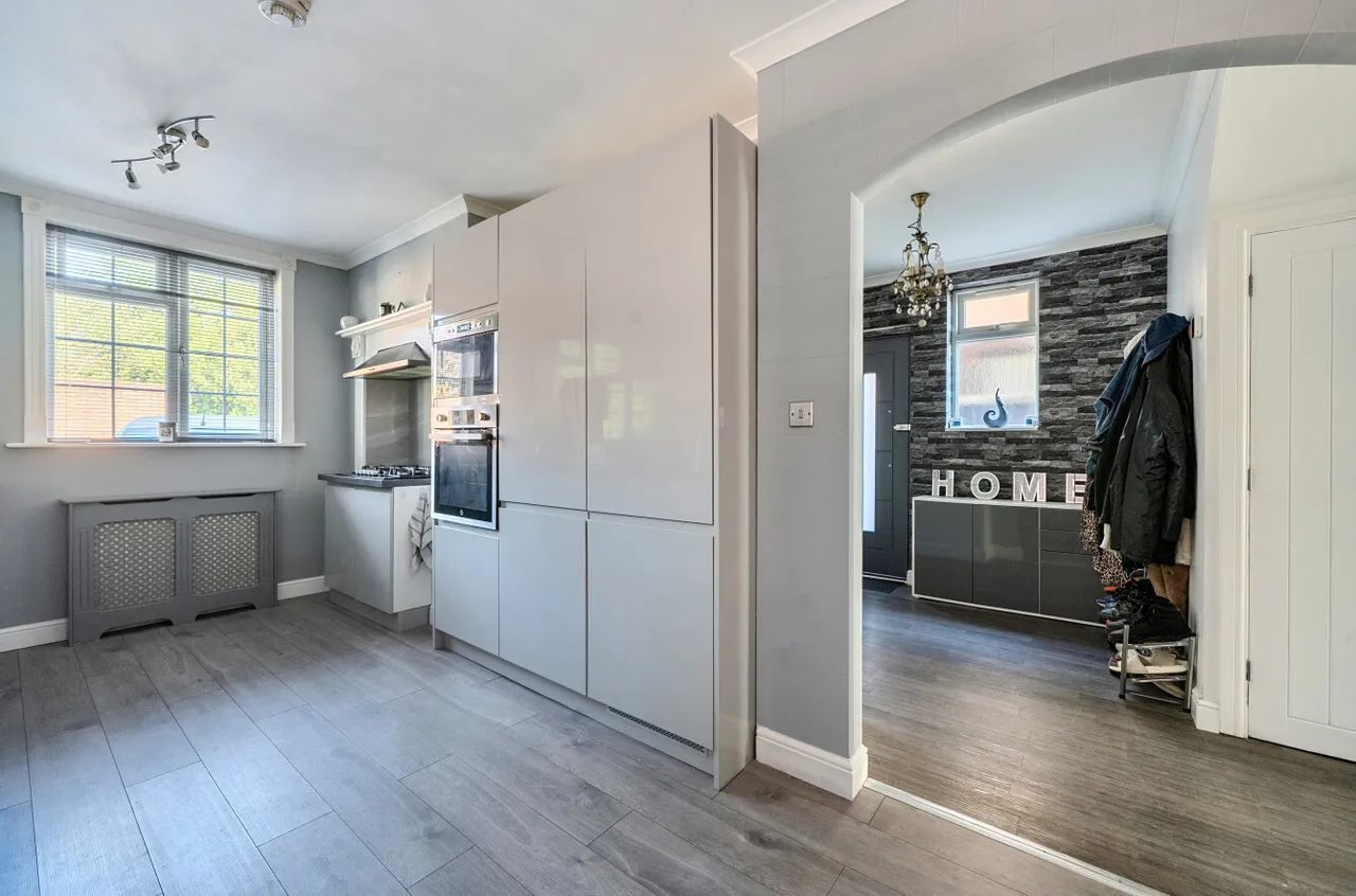 Terrace Road South, Binfield, Bracknell, Berkshire, RG42 4DH, photo 12