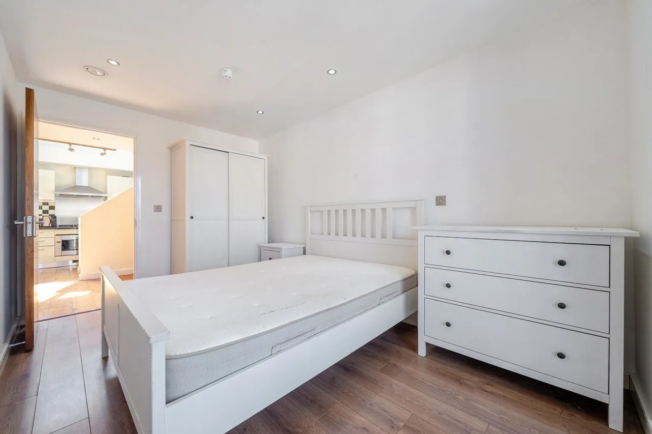 Denham Street, SE10, photo 17
