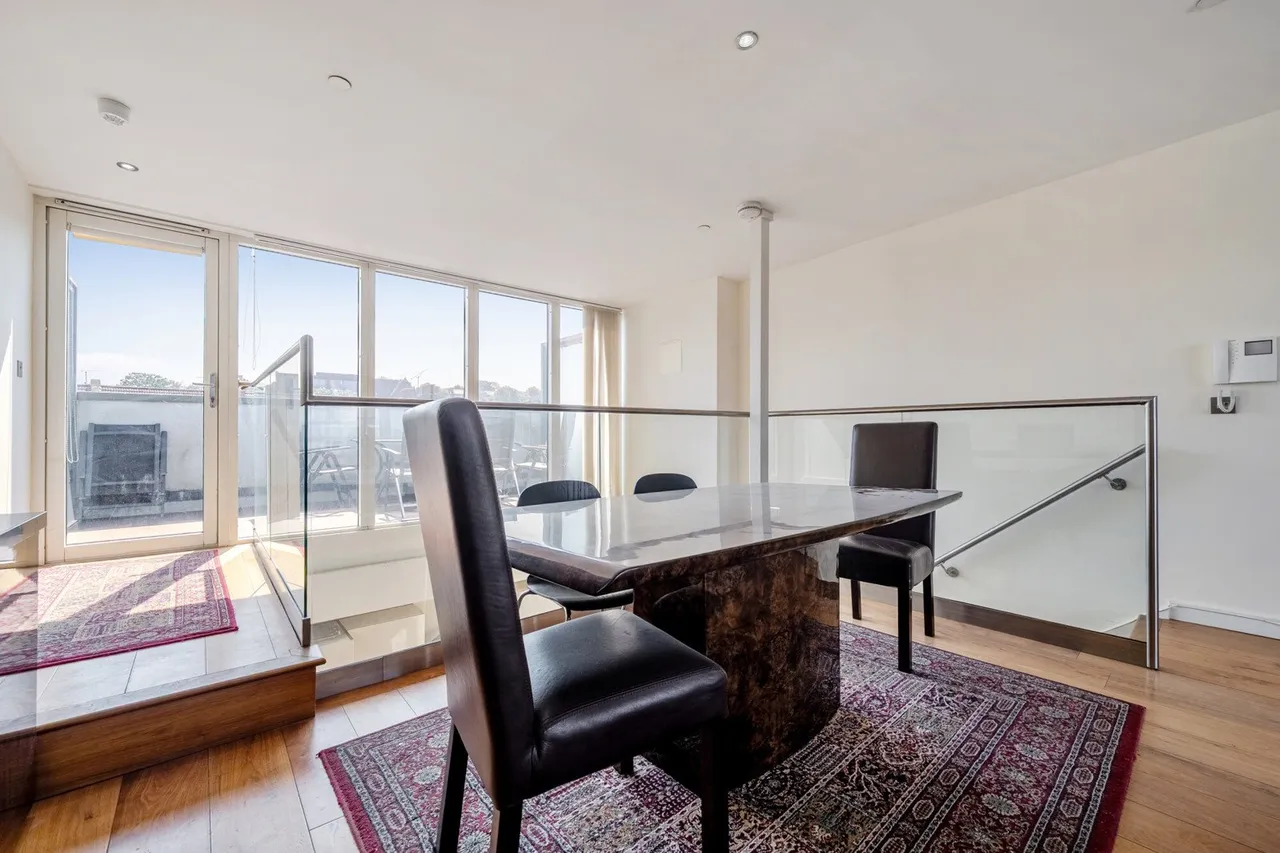 Denham Street, SE10, photo 13