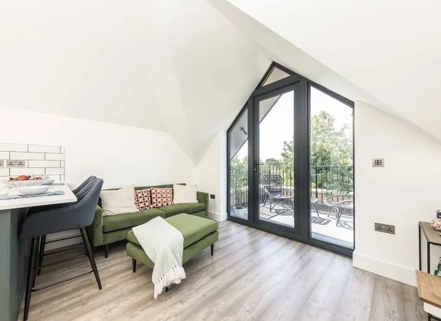 Rosemont Road, London, W3, photo 2