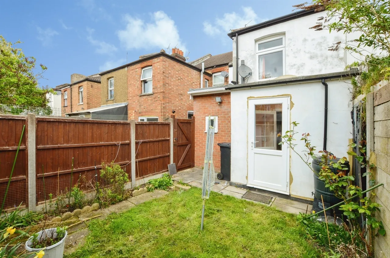 Bruce Grove, Watford, WD24, photo 13