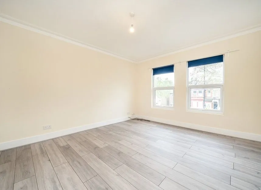 Hanworth Road, Hounslow, TW3, photo 4