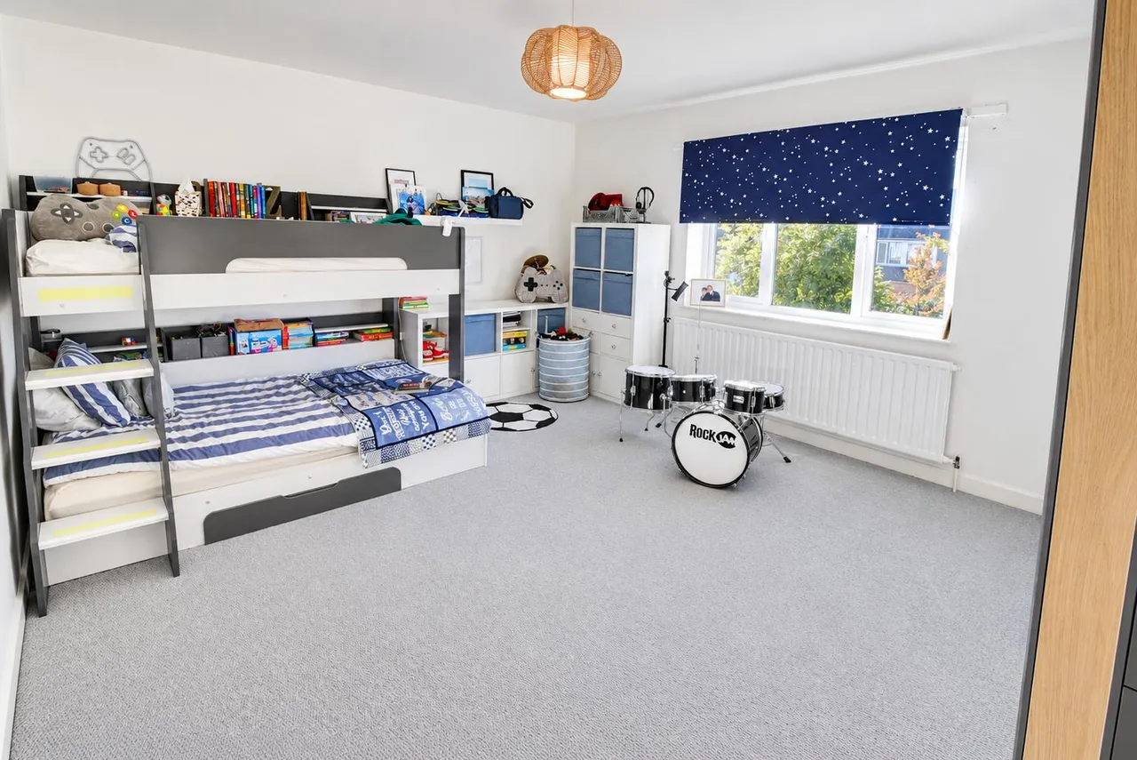 Marlborough Crescent, Sevenoaks, TN13, photo 13