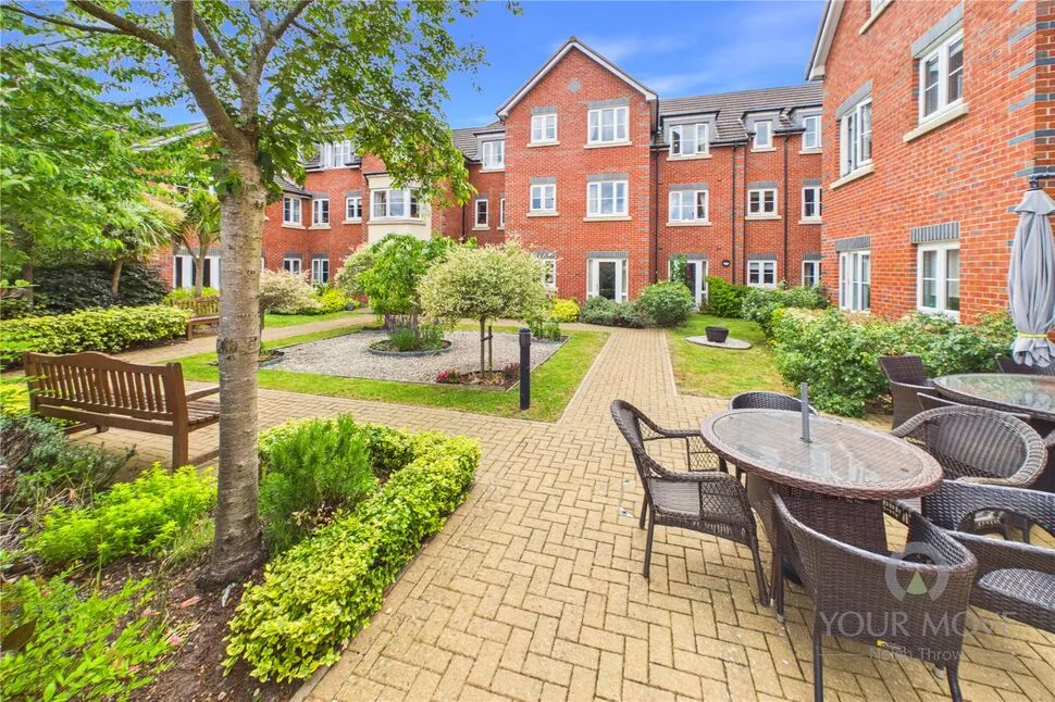 1 bed flat for sale, Tresham Close, Kettering, NN15