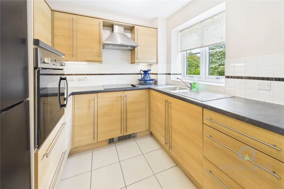 Tresham Close, Kettering, NN15, photo 3