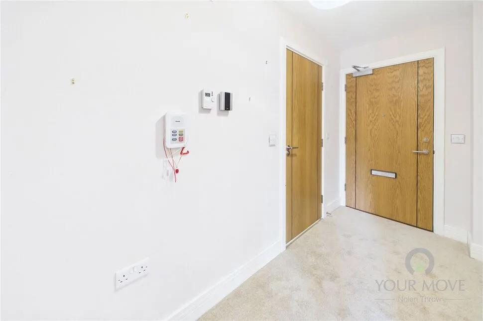Tresham Close, Kettering, NN15, photo 4