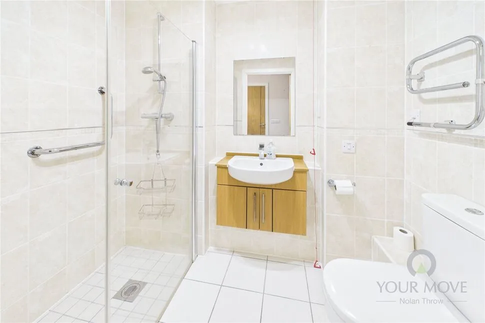Tresham Close, Kettering, NN15, photo 6