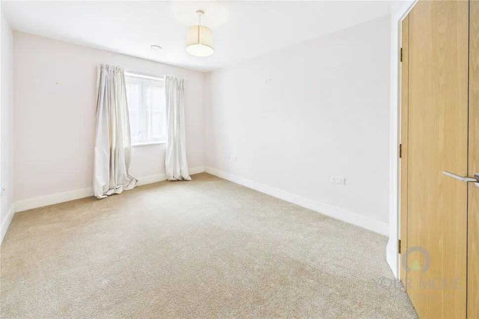 Tresham Close, Kettering, NN15, photo 5