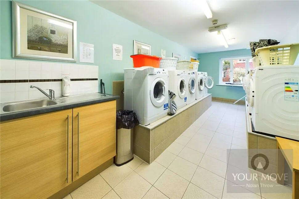 Tresham Close, Kettering, NN15, photo 10