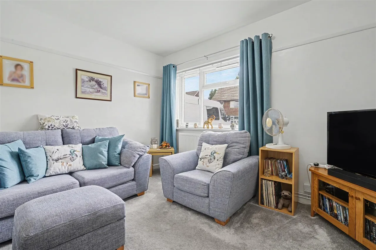Rowsley Avenue, Sawley, NG10, photo 7