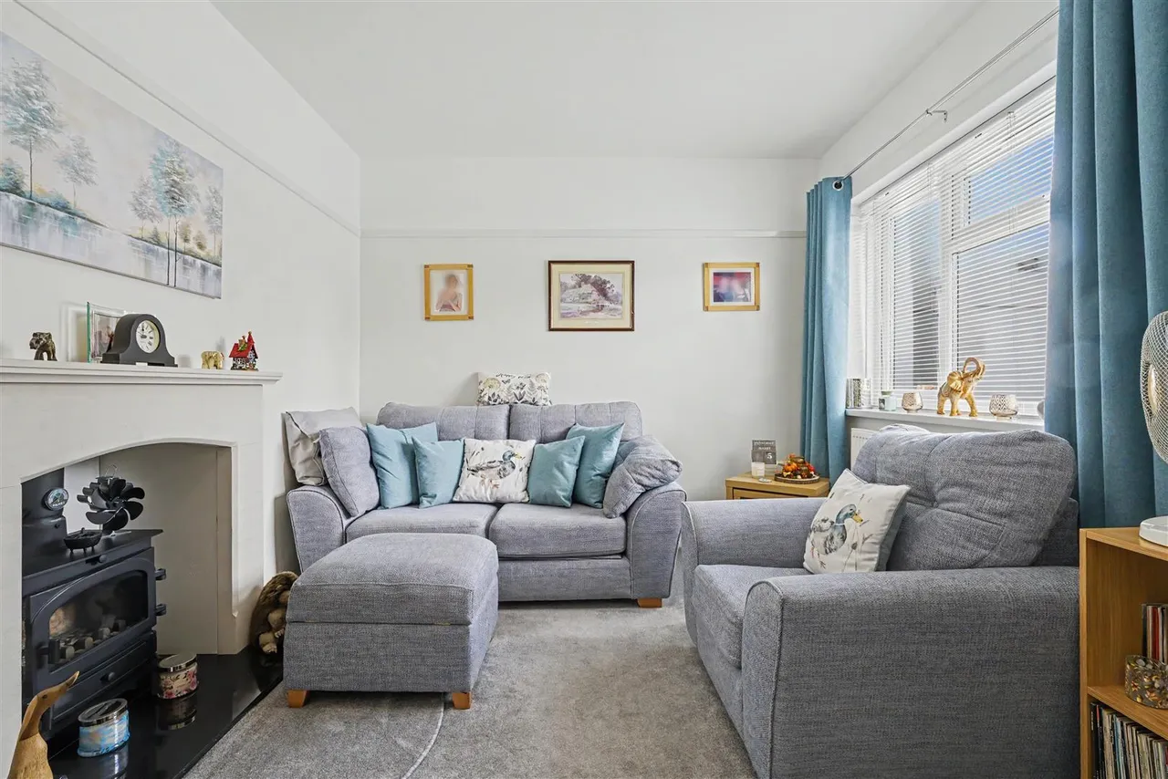 Rowsley Avenue, Sawley, NG10, photo 2