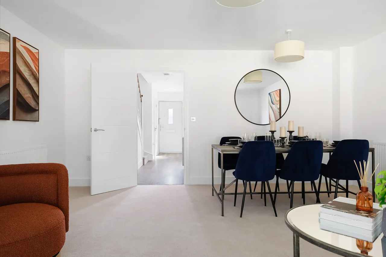 Burstow Grove, Off Haroldslea Drive, RH6, photo 7