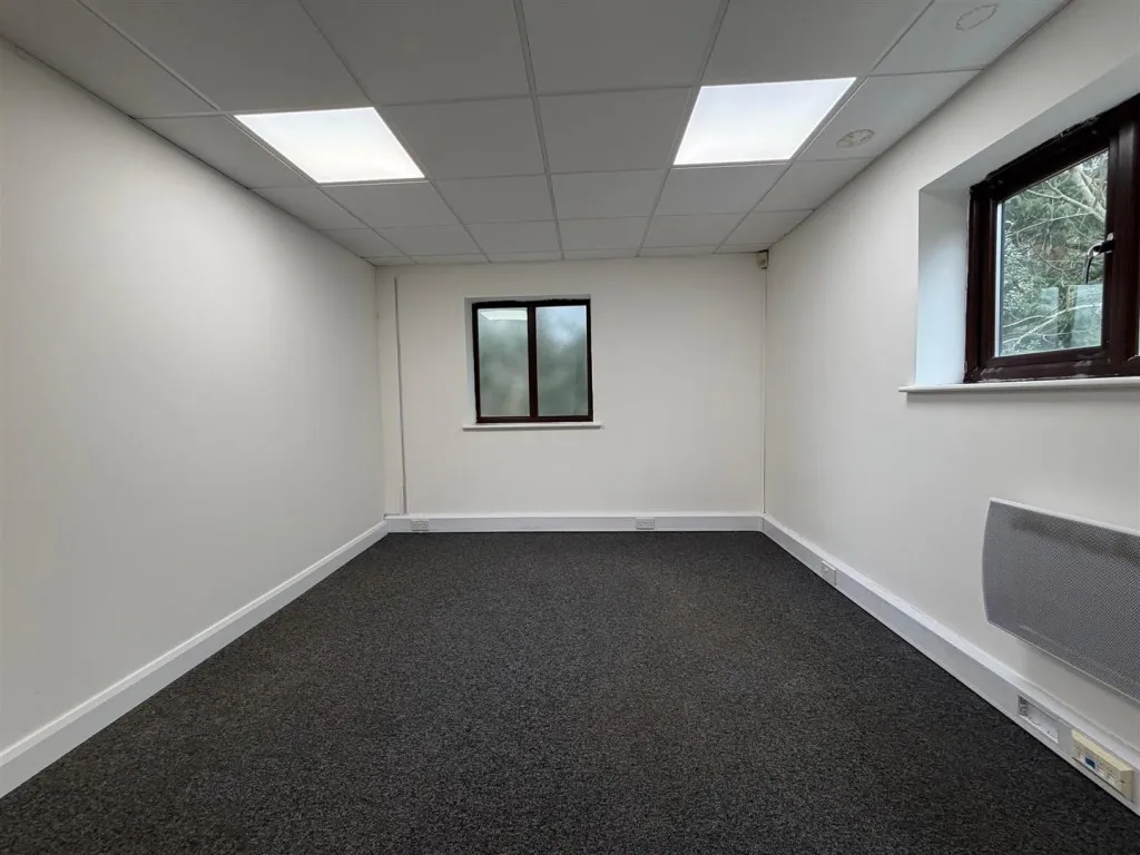 Caswell Park, Caswell Lane Clapton In Gordano, Bristol, BS20 7RT, photo 7