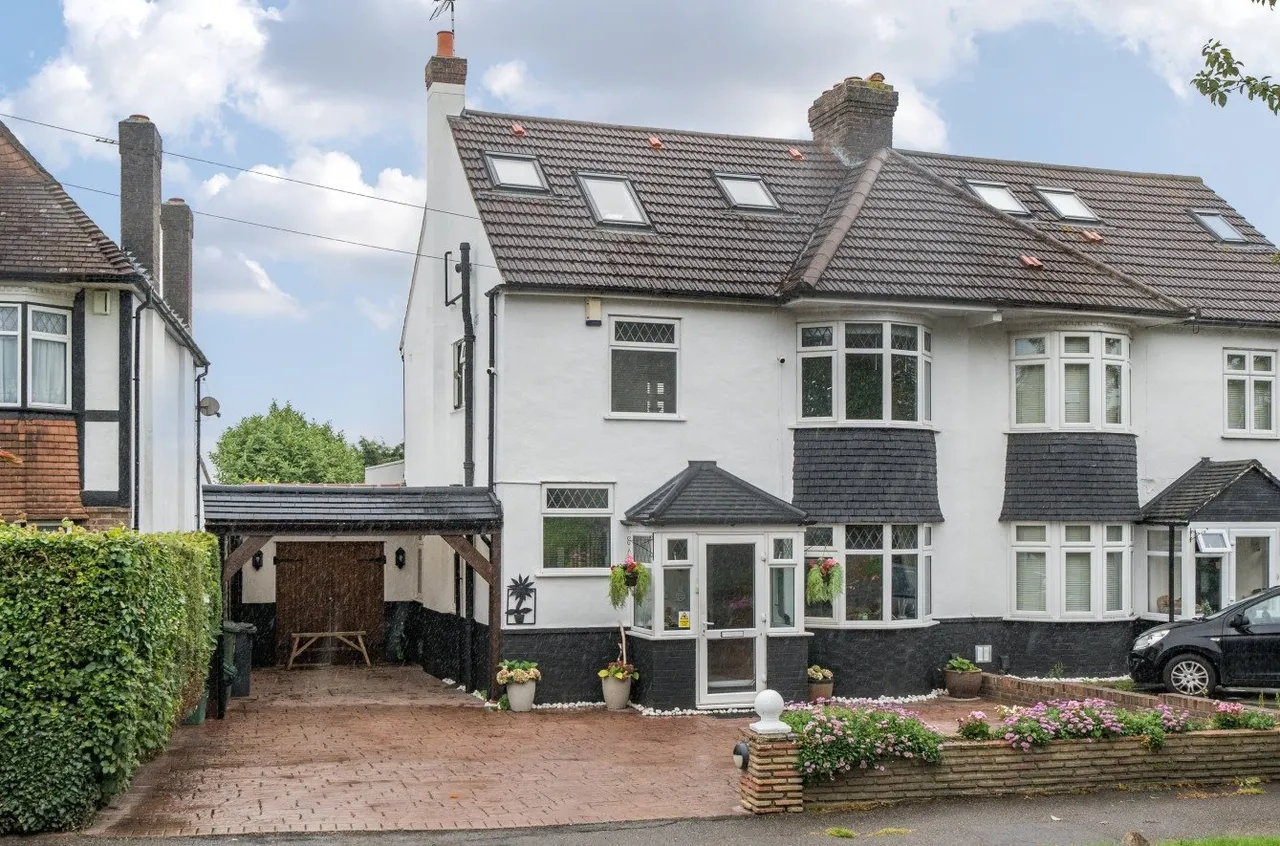 4 bed house for sale — Layhams Road, BR4
